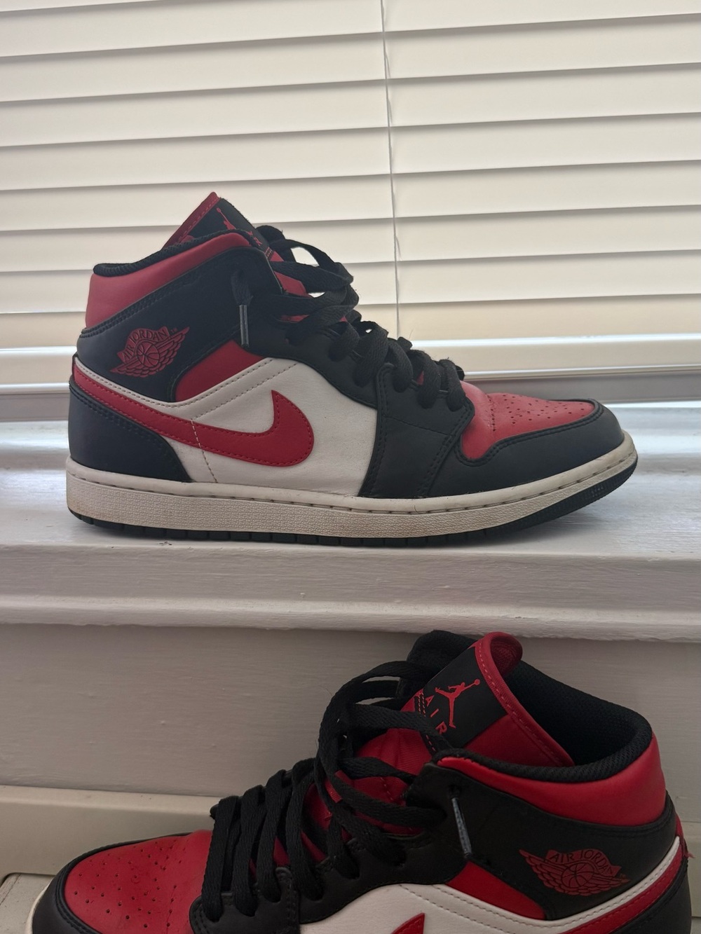 Nike Red/Black/White Air Jordan 1 Mid Men’s Sneakers